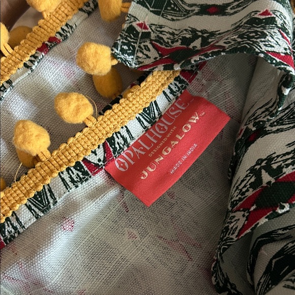 Opalhouse Jungalow Green and Yellow 60” x 120 Table Cloth - Picture 3 of 4